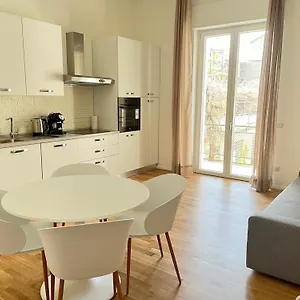 La Casa Di Zoe - Bocconi, Navigli Milano
